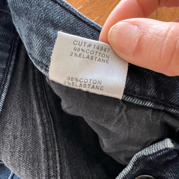 JBRAND MAUDE MID-RISE CIGARETTE JEANS IN SPARK. Size 28. Good condition. - Picture 6 of 7